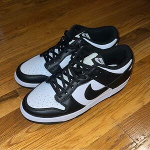 Nike Dunk Low “Panda”